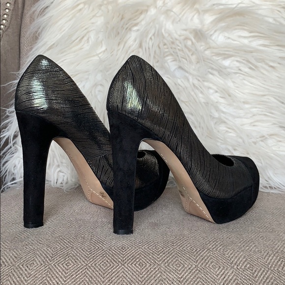 Vince Camuto “Jorgie” Heels - Picture 7 of 15